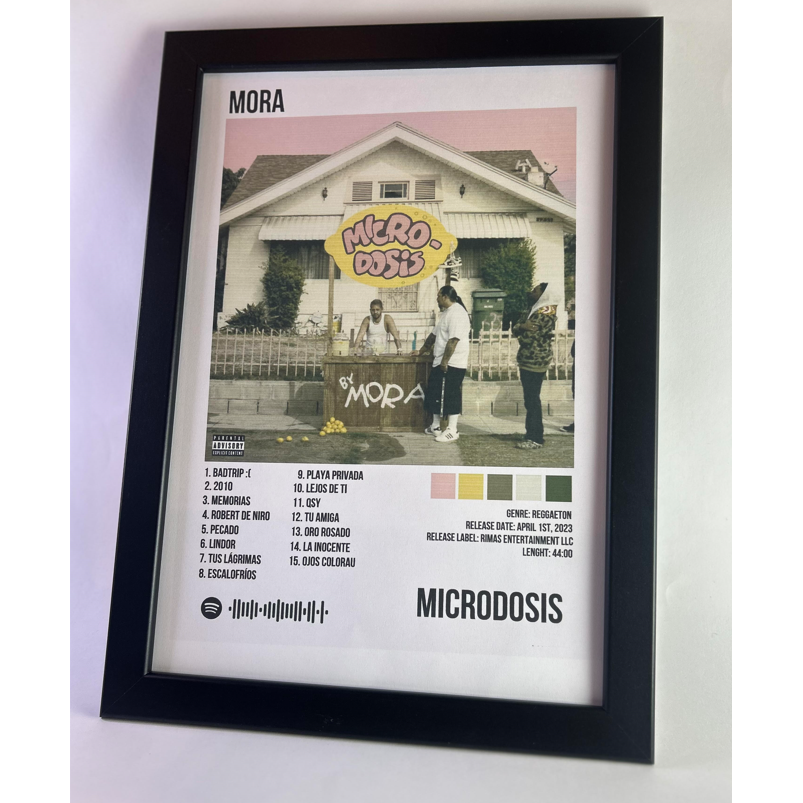 Álbum enmarcado de Mora tamaño A4 del álbum "Microdosis"